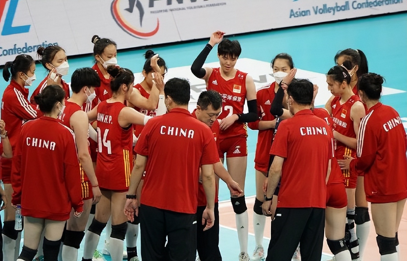 里约奥运会中国女排夺冠(2-0到3-2！中国女排险胜越南，决胜局9-5被追平后拒绝