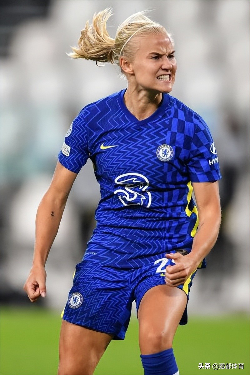 女足世界杯姬(当今世界上最好的50名女足球运动员)_十大足球直播推荐