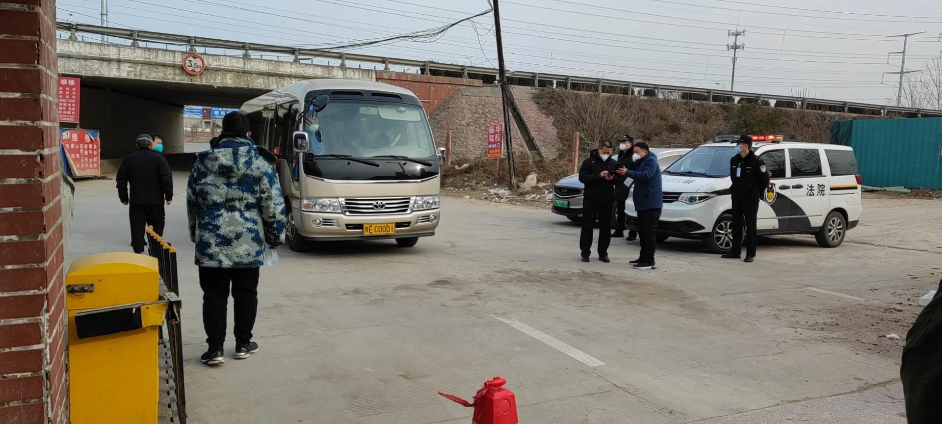 汤阴法院：疫情不散 党员不退 干警不撤