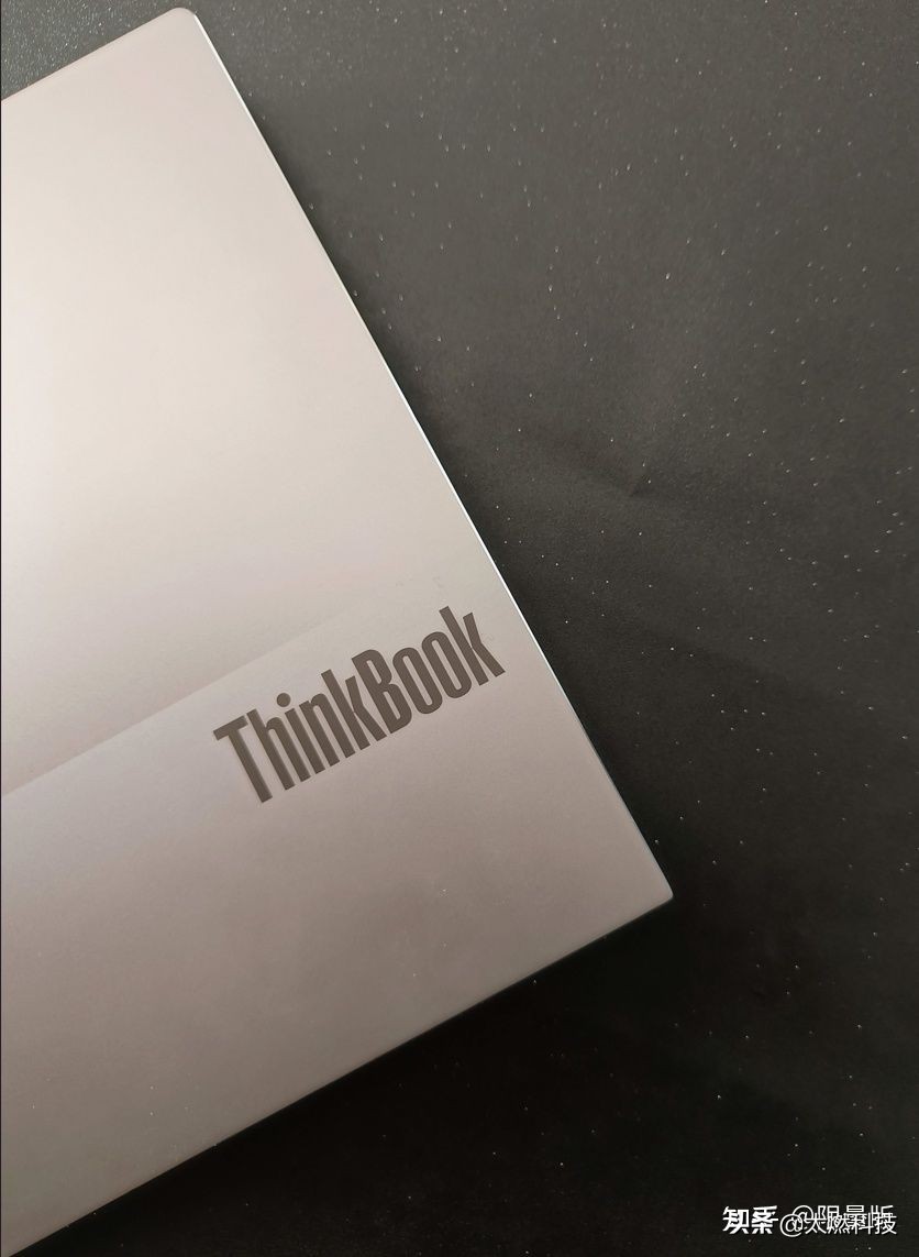 ThinkBook 15p测评 专业设计师笔记本 高性能轻薄本的新选择