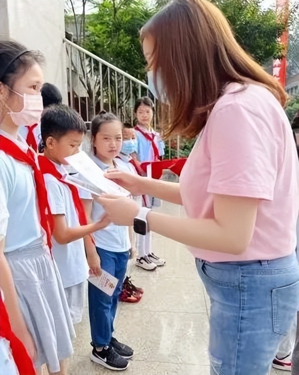 爱眼护眼始于心 科学用眼践于行｜高新区中和小学加强健康用眼教育