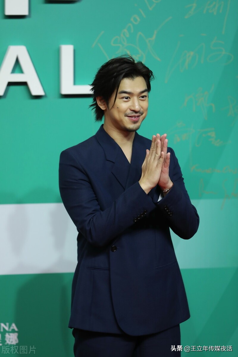 陈柏霖出席《正义的算法》特映会，拉风感满满