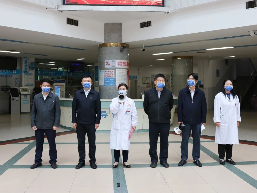 江西省人民医院援高安核酸采样队火速抵达战疫一线