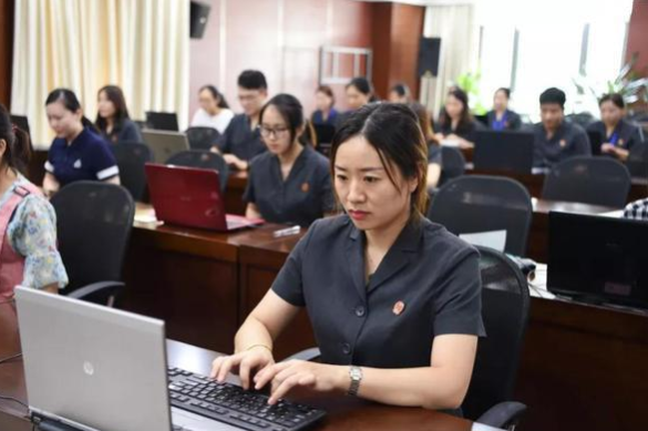 3个将脱离编制的岗位，员工转为“合同工”，一类教师会受影响