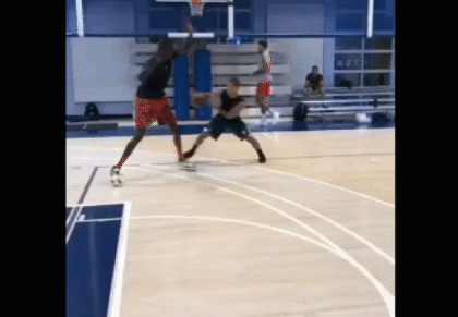 篮球突破教学（三个最常用的突破过人细节，让你的过人，如同欧文艾弗森一样厉害）