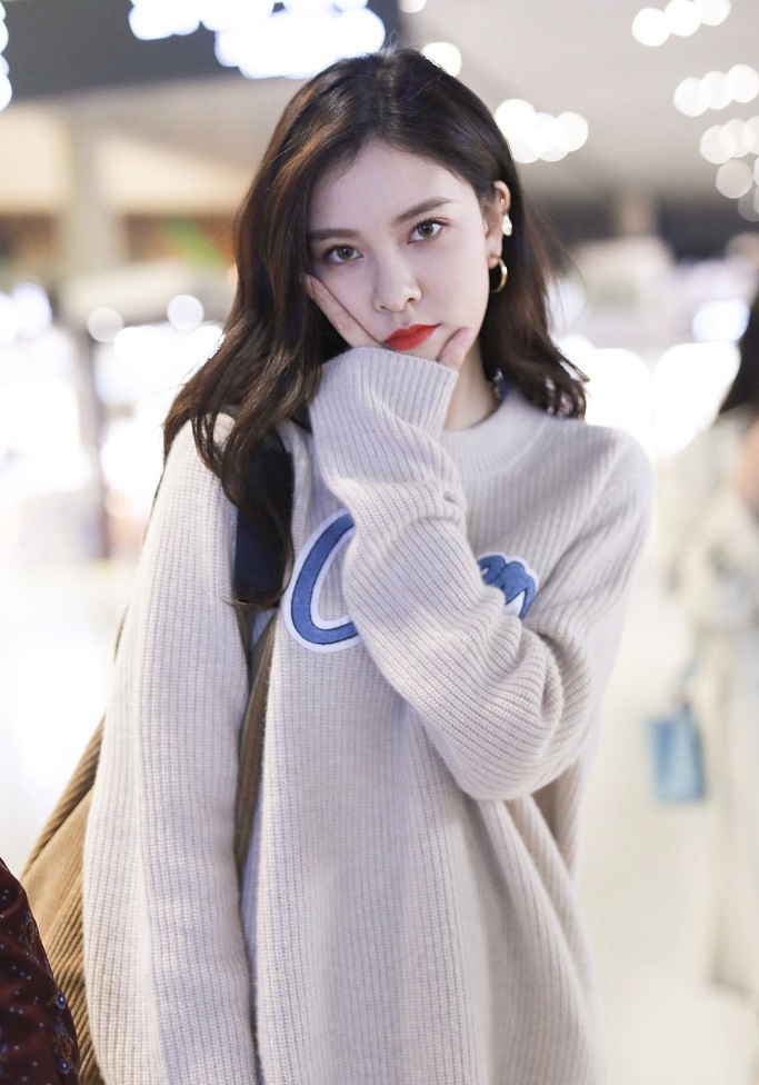 宋妍霏 | 生活照