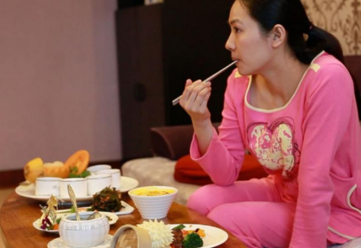 老人常说“十男九红”，孕早期见红是怀男孩的标志？孕妈别糊涂