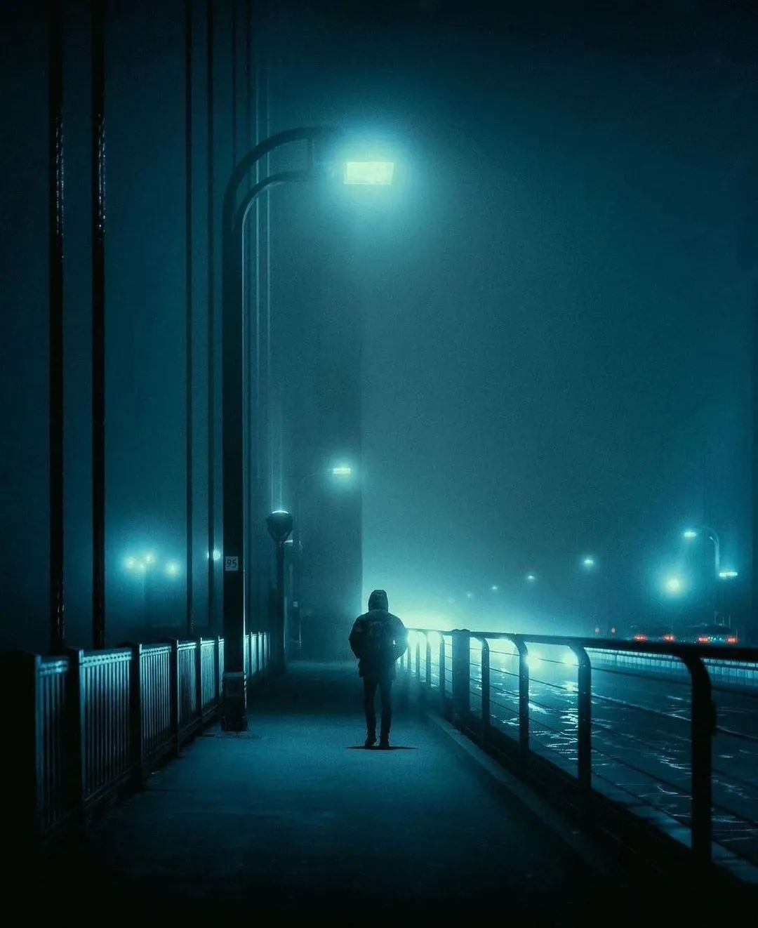 一个人的夜寂寞图片