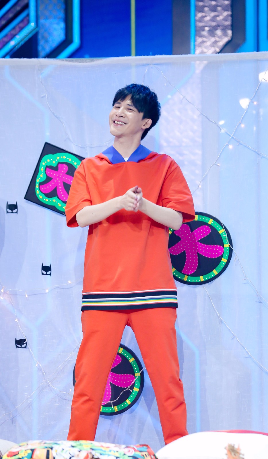 01大张伟成名后娶经纪人刘迎为妻,他们如何相识相爱?