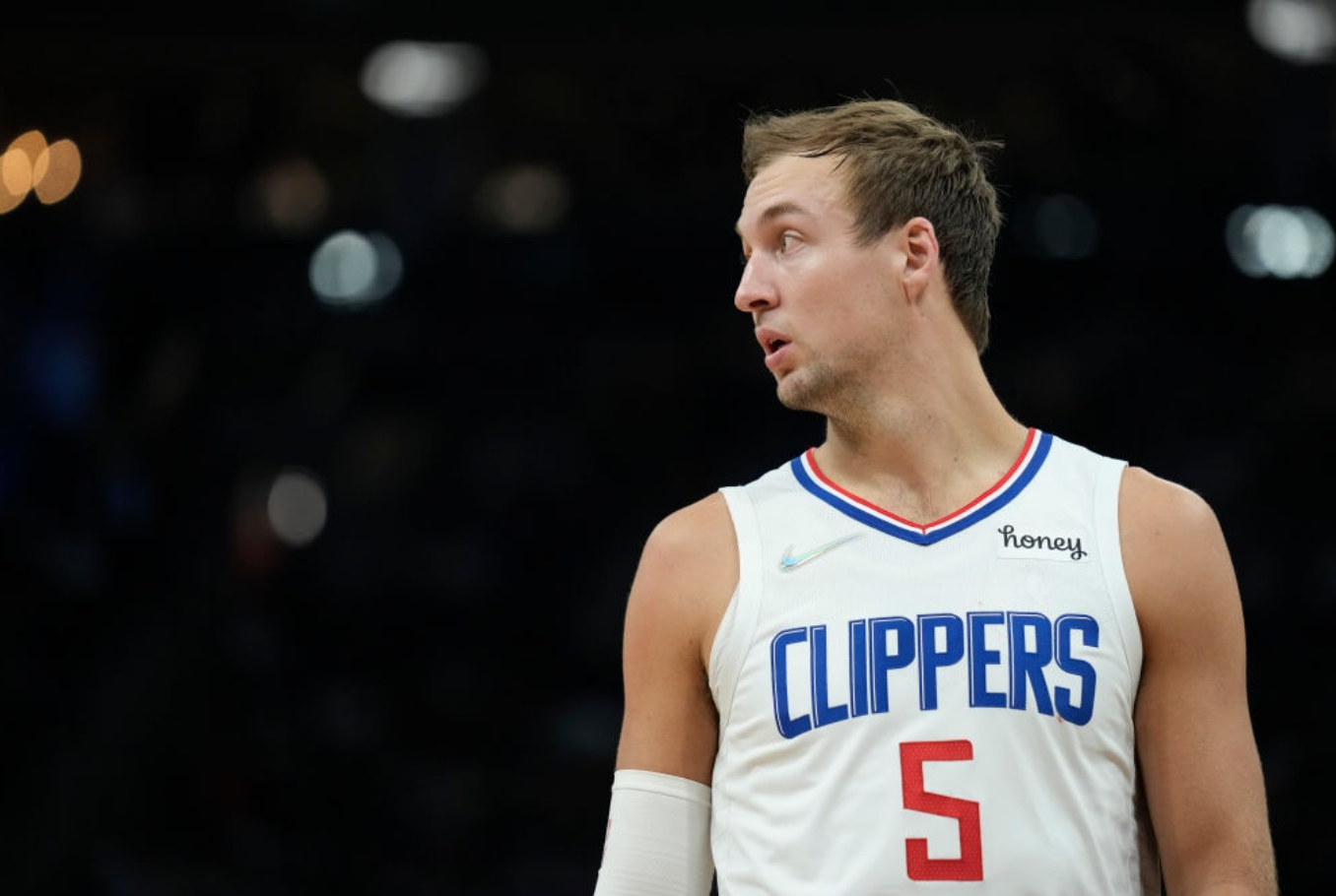 未來廣告nba有哪些球員（揭曉！2022年NBA最具吸引力的10名球員格里芬意外，詹娜男友上榜）