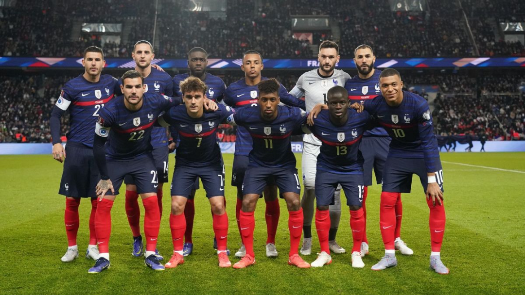 法国队征战世界杯(世界杯上的法国队，为什么“越来越黑”？)