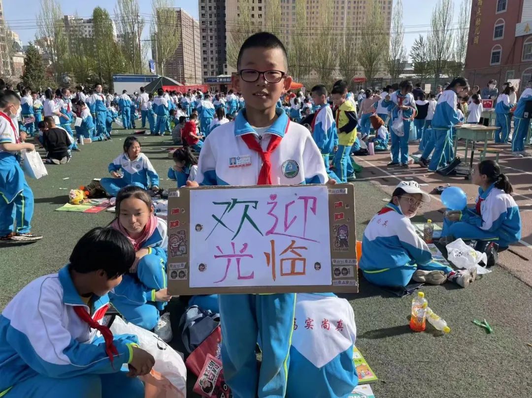 东胜区第五小学:书香润心灵 阅读促成长(图10)