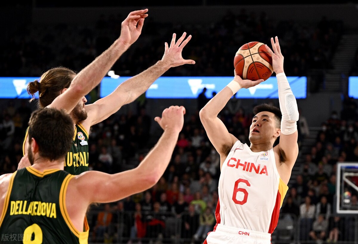 姚明为什么能进nba（看了姚明当年的选秀之路，才知道什么叫做“狮子大开口”）