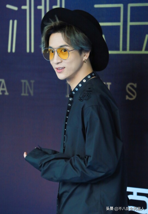 将大咖拉下神坛的“小女人”，从李雨桐到李靓蕾，都有一个共同点