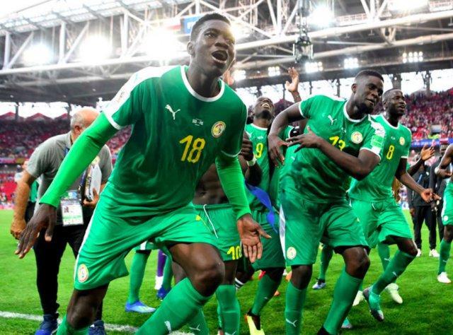 塞内加尔国家队豪华阵容(非洲第一的雄姿：塞内加尔足球历史最佳阵容，火燎金刚，烟熏太岁)