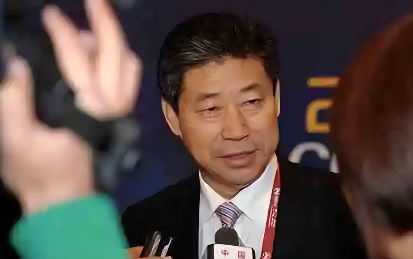 中國男足進世界杯是哪一年教練（2002年韓日世界杯，國足踢進世界杯背后真相，一球未進也光榮）