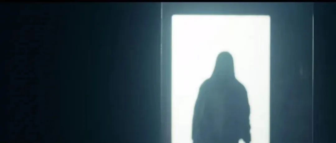 N号房：记者、电视台、女大学生、警方、黑客携手对抗网络性剥削