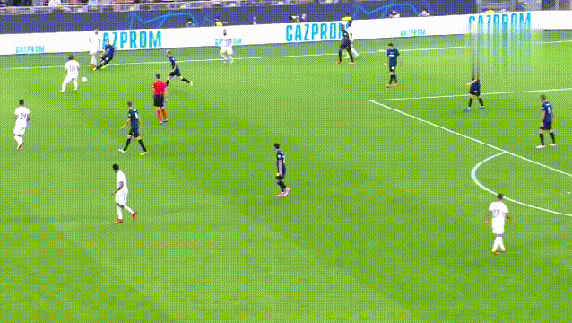 卡里乌斯本泽马（人们都在变老，为何本泽马却在“逆生长”？）