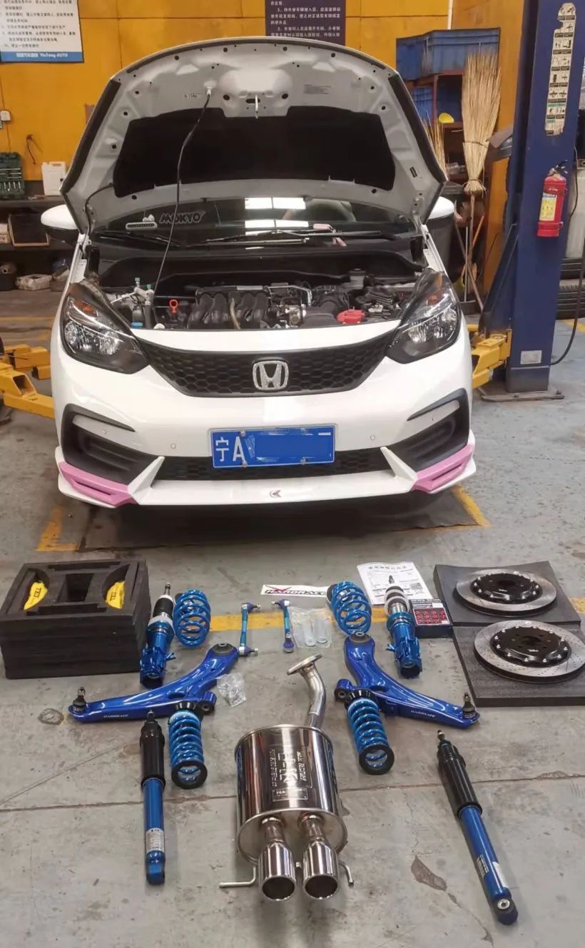 平民超跑 本田飞度gr9改装蜕变之路