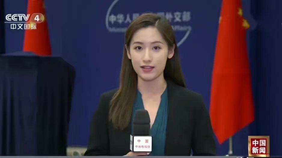 央视女记者(央视90后记者孙雨彤走红,口齿清晰气质好,其履历更是惊艳