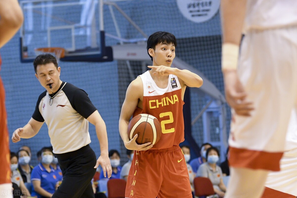 cba徐杰现在哪里(徐杰返回广东第一时间与女朋友团聚