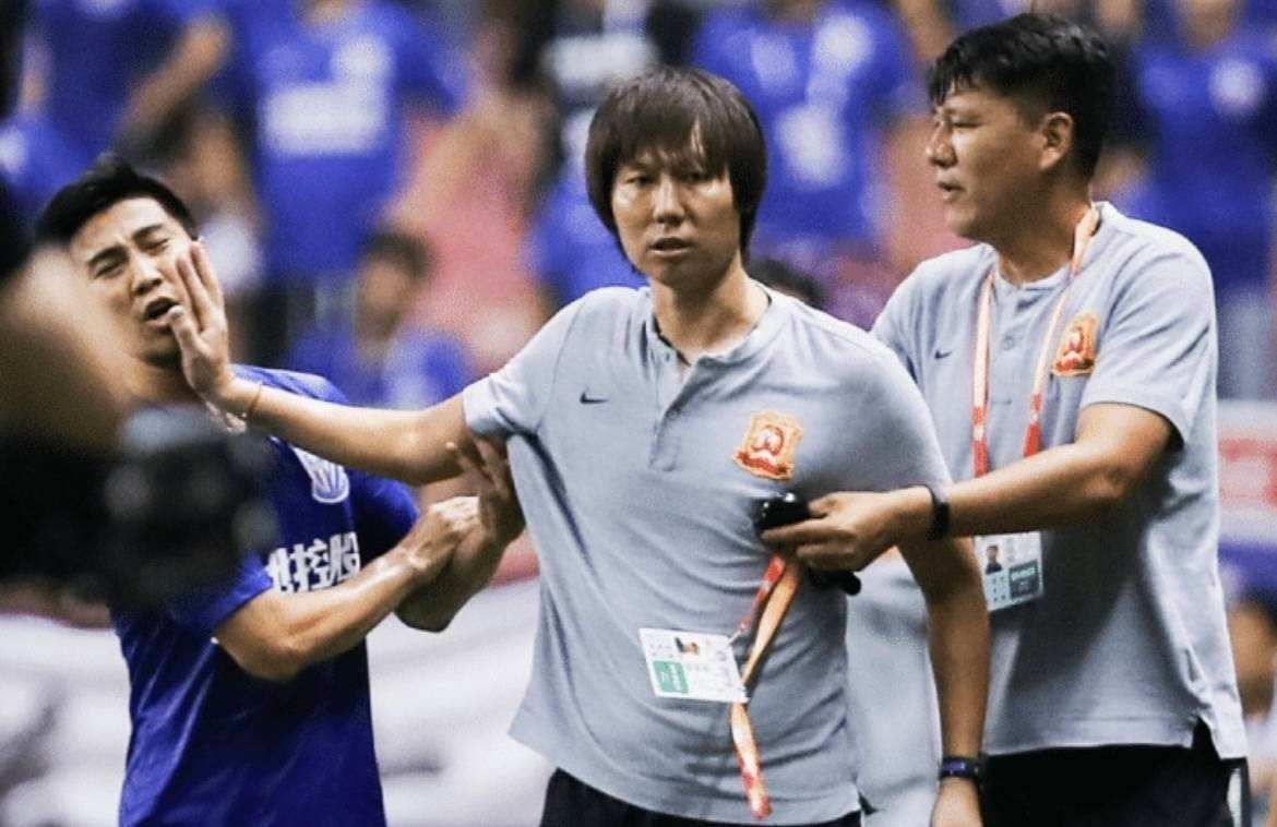 孫興慜年薪多少歐元（韓國球星孫興慜的壓抑情史：偷談兩女友速散，父令其婚前少碰女人）