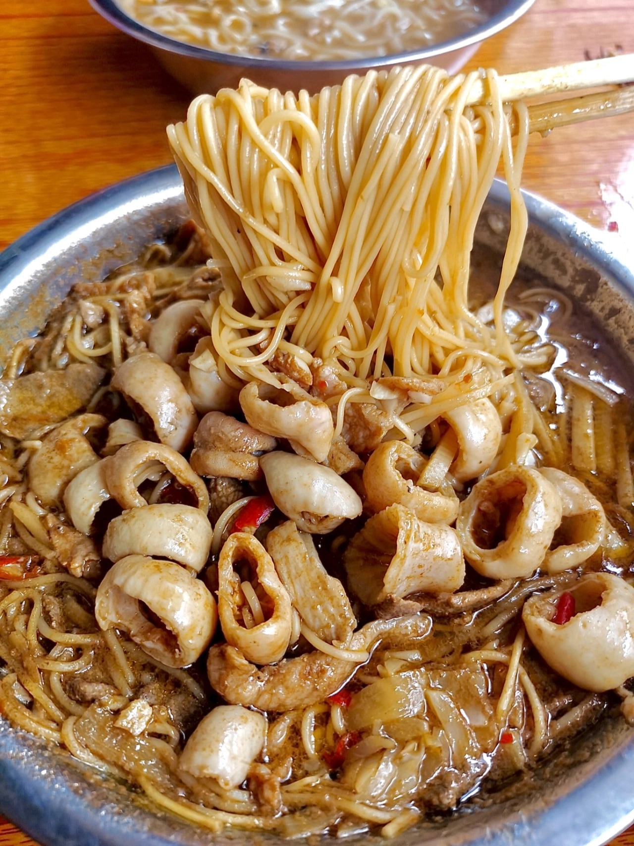 南宁的老友粉去哪里吃比较正宗(广西南宁5家老牌粉店,等了1个小时才吃