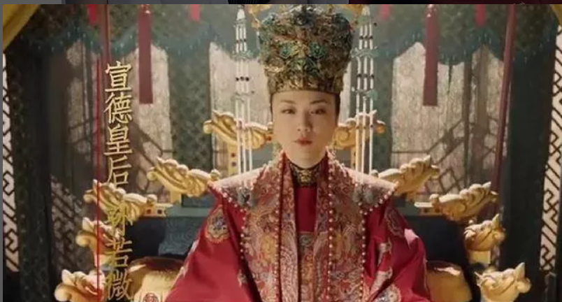 被“丑脖子”拖累的7位女星，明明长得如花似玉，合照却输太惨