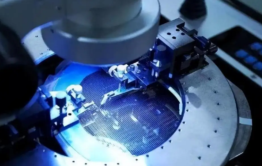 我国造出"新型光刻机",可实现22nm工艺制程,已投入使用