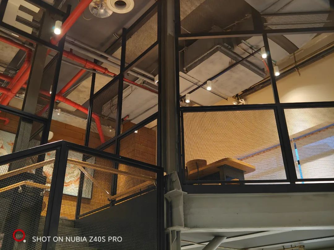 努比亚Z40S Pro测评：一款直屏爱好者应该关注的旗舰