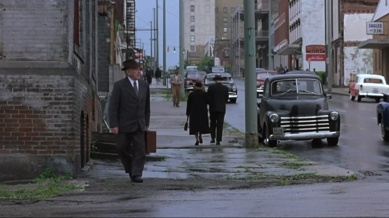 豆瓣9.7分，经典电影《肖申克的救赎》隐喻的3个人生和社会现象