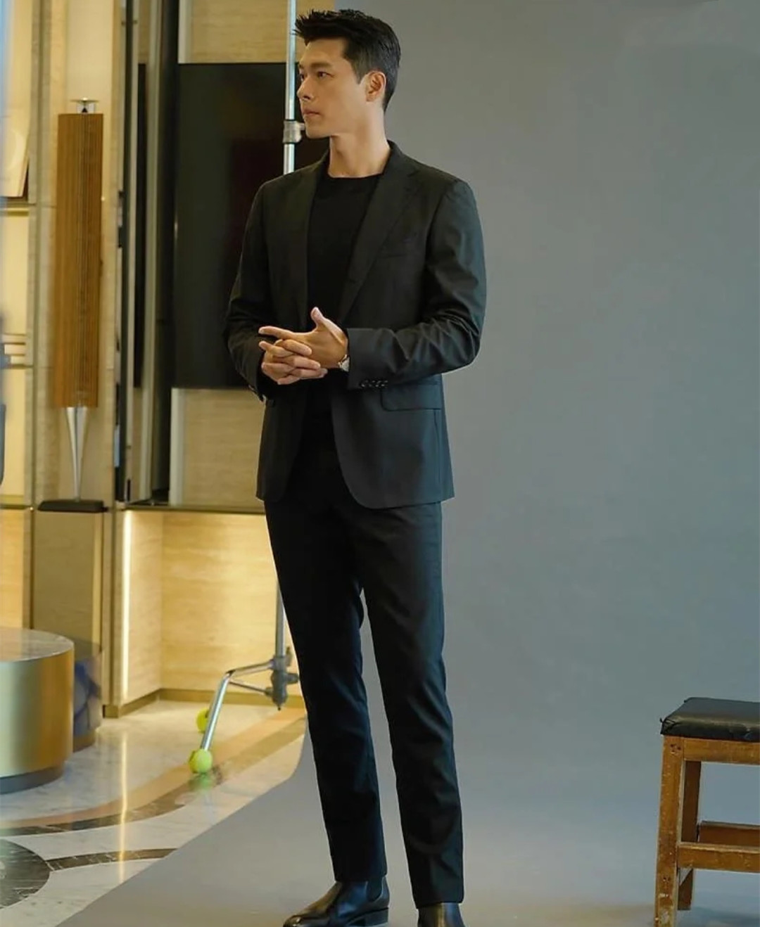 男神来了！39岁玄彬拍时尚大片，结婚后更有男人味了