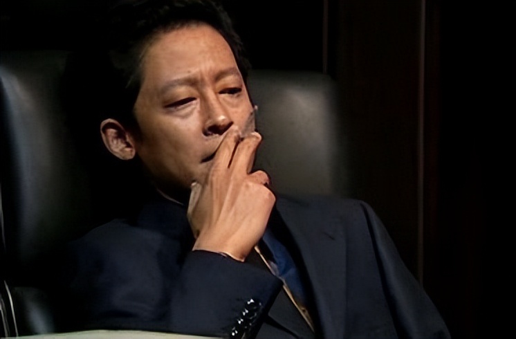 同样是演“黑老大”，把王志文和孙红雷放在一起，差距就出来了