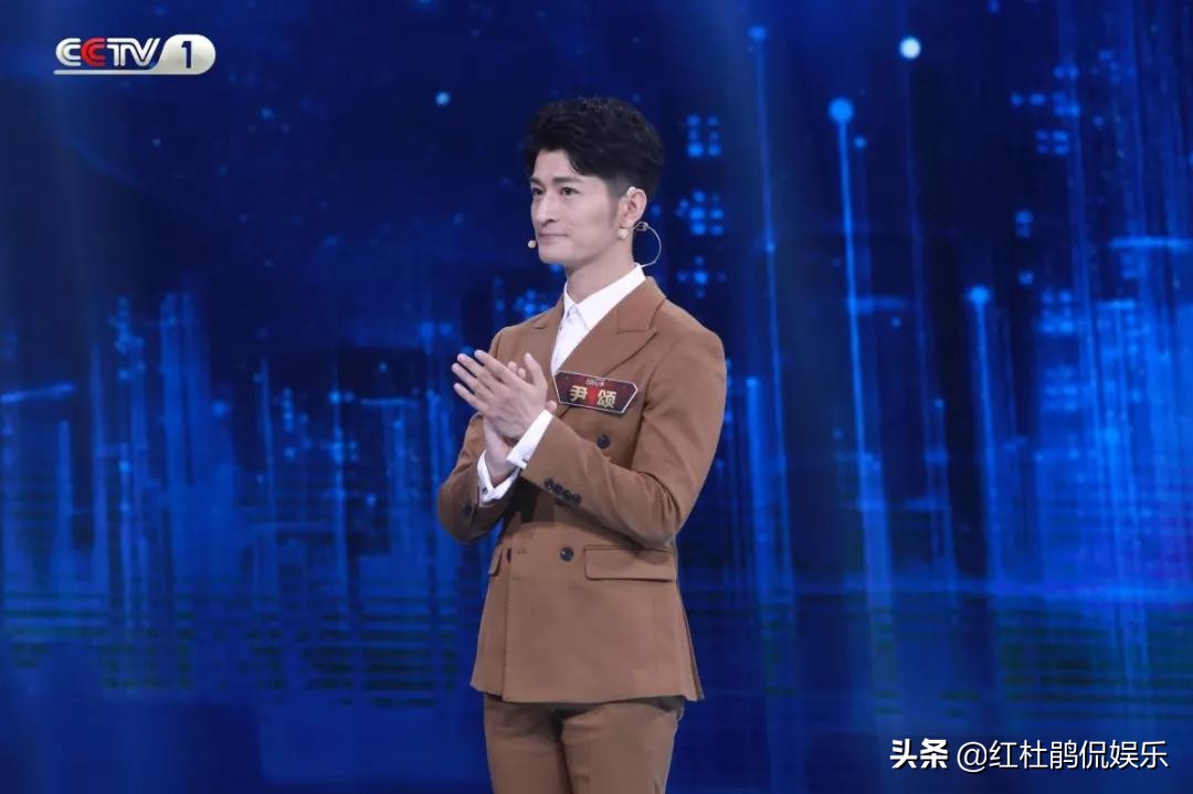 主持人大赛3年，17位已在央视上班的选手，为何官网却只显示6位？