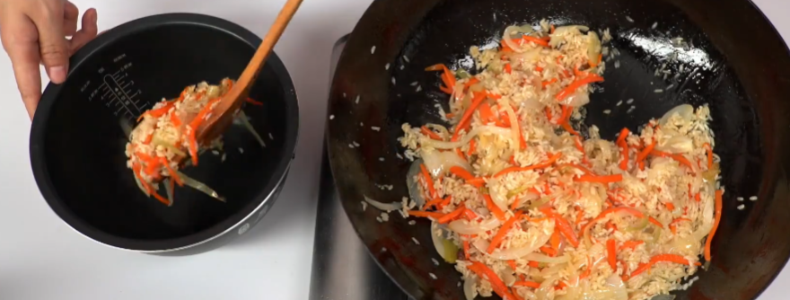 电饭锅新疆手抓饭的正宗做法（电饭煲做出美味新疆手抓饭）