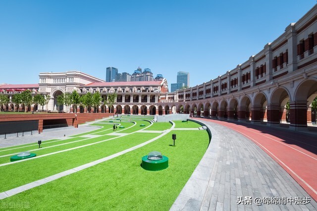 灯光足球场图片(民园广场,曾经亚洲首屈一指的综合性体育场,第一个