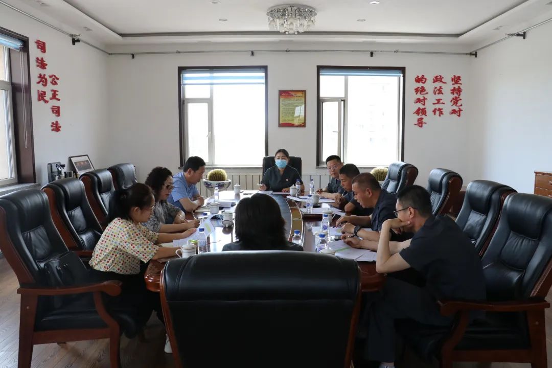 通化市中级人民法院领导到辉南县人民法院调研指导工作