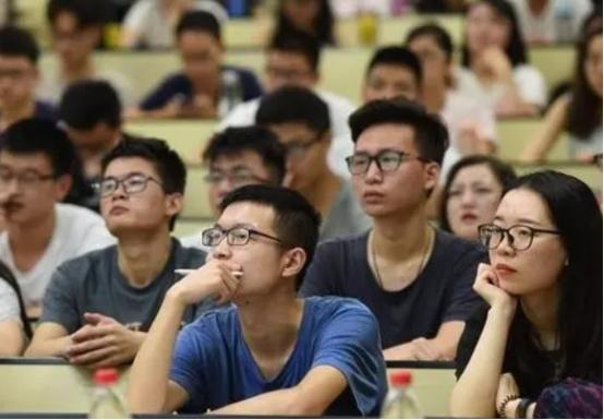 华为新签约3所高校，考进去的学生有福了，毕业后就业情况较理想