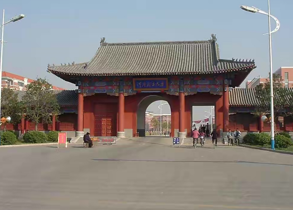 2022河南高考人数125万，一所新大学定位焦作，成“救命稻草”？