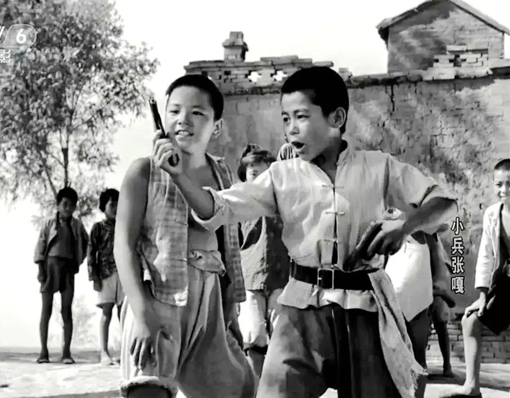 47年前电影《烽火少年》,马精武方辉健在,小松饰演者却渺无音讯