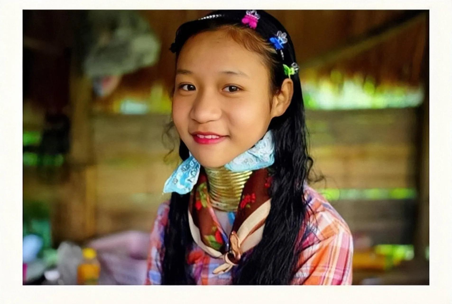 泰国清迈：“长颈”美人