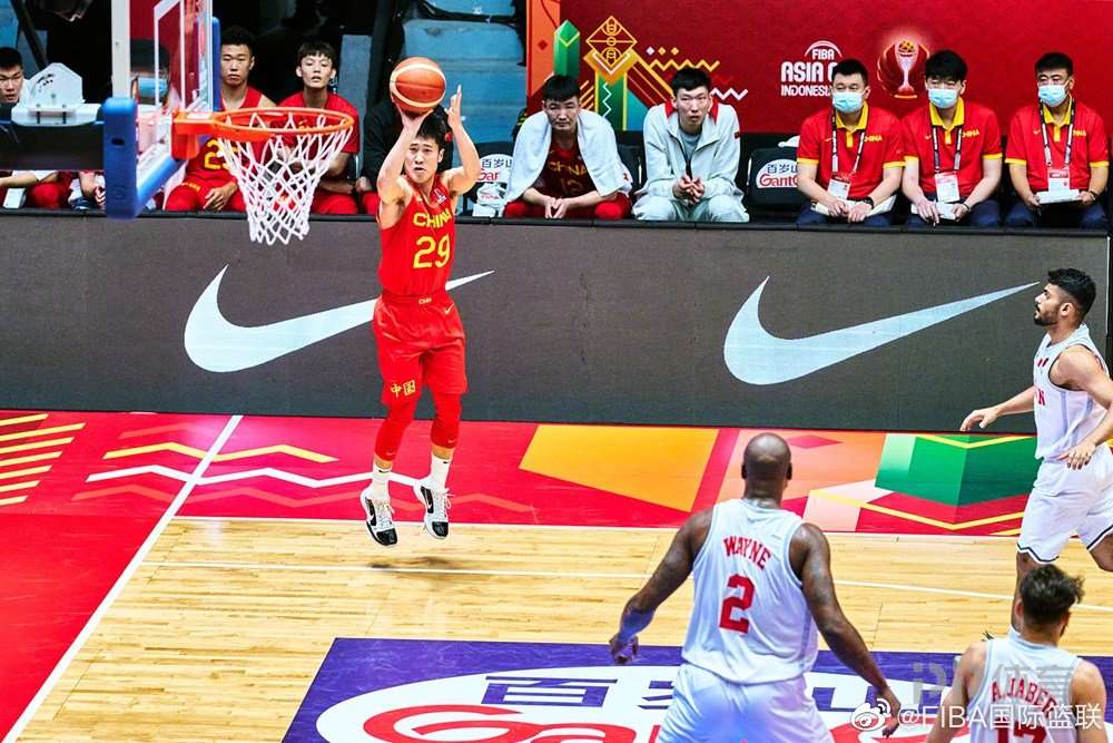 亚洲杯-中国男篮1分险胜巴林 顾全22分5篮板+准绝杀