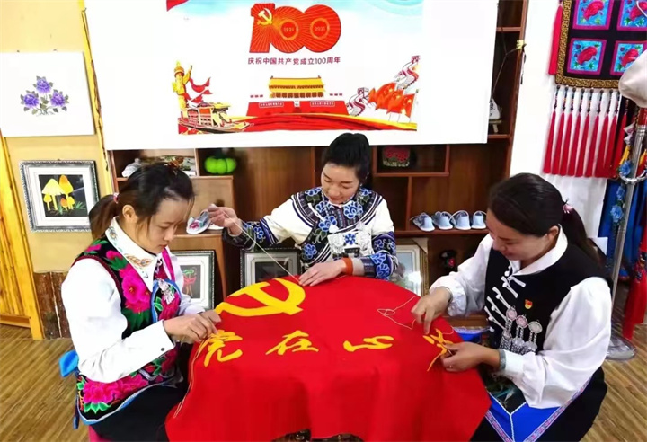 南华县文化和旅游局“五举措”推进作风革命见行见效