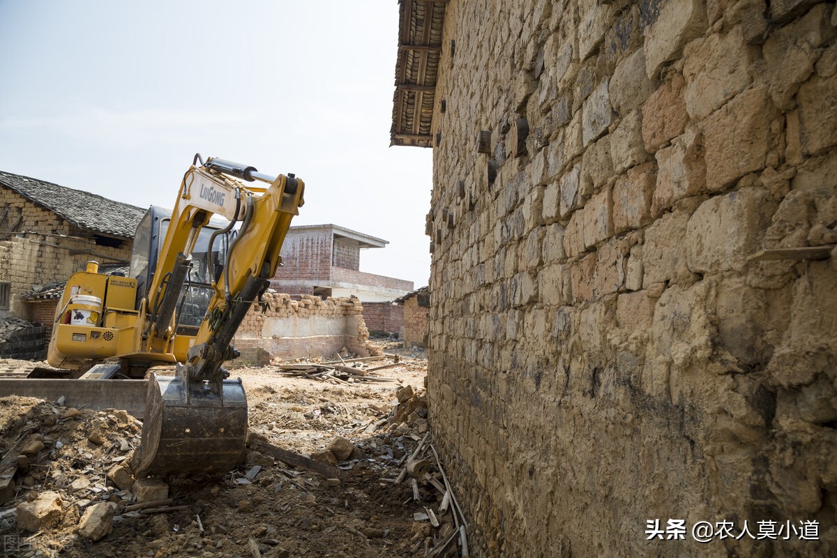 农村自家宅基地旧房翻新，要不要交钱？