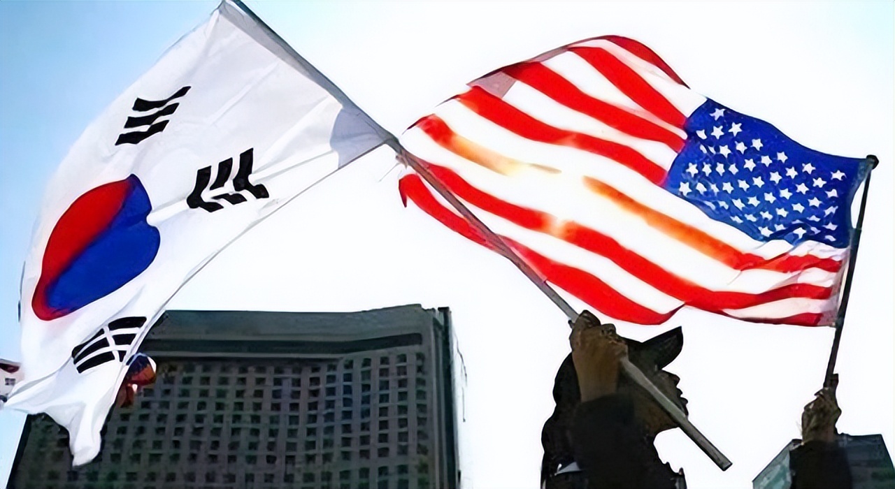 ����������ڿ���������һʯ����ȴ����Ȧ�ף��й������ðݵǵó�