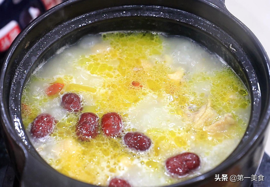 雞湯功效是什麼(最營養最好喝雞湯的做法)