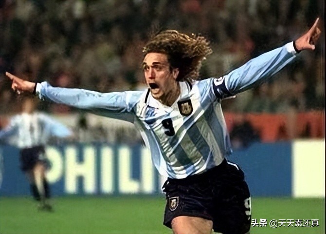 94世界杯小组赛阿根廷(阿根廷是世界杯新军的杀手，黑白时期也有一个新军杀手比他们还狠)