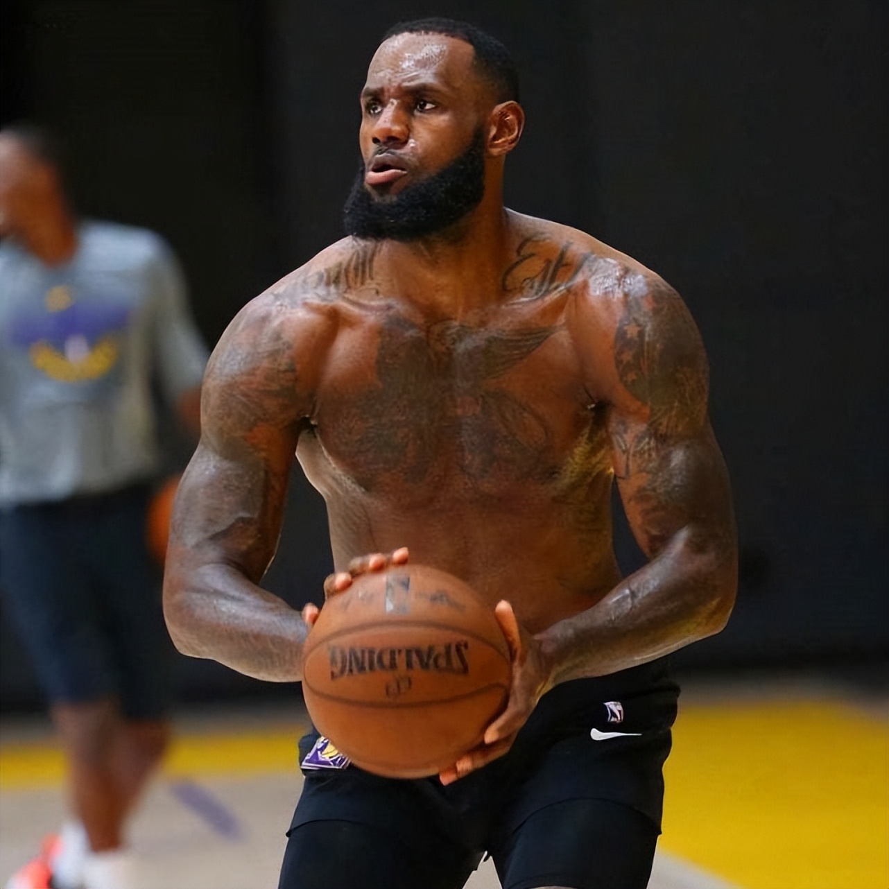 为何现在NBA的球员更容易伤病(都说伤病猛于虎，但NBA这5人堪称伤病绝缘体 现役仅詹皇上榜)