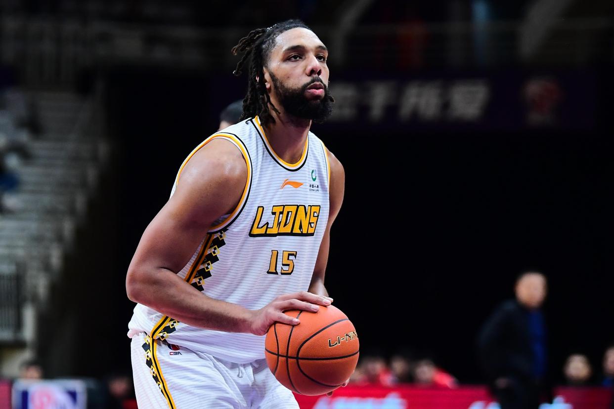 cba外援为什么拉胯（辽宁队等级压制！广厦外援太拉胯，要想夺冠不能只会吃饼）