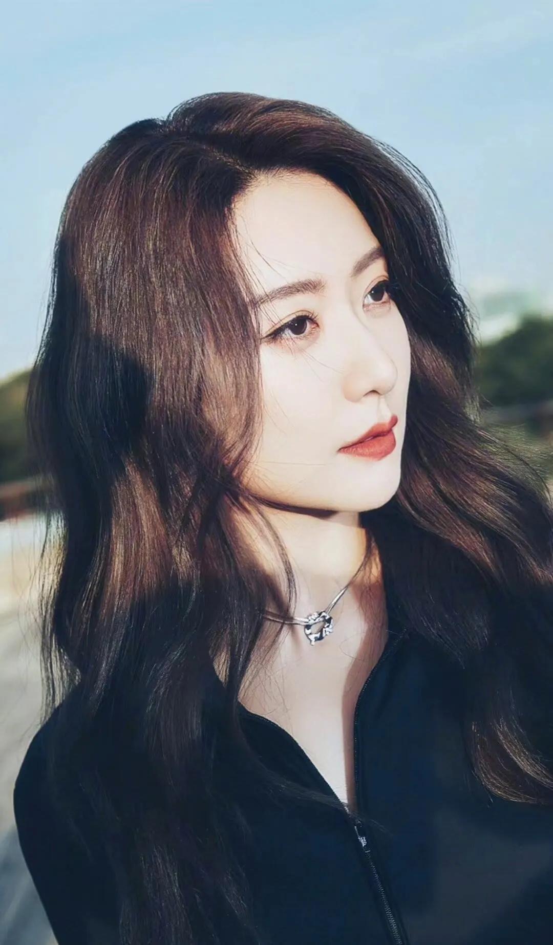 白冰,怎能这么妩媚性感!